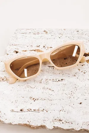 Alessia Sunglasses // Beige