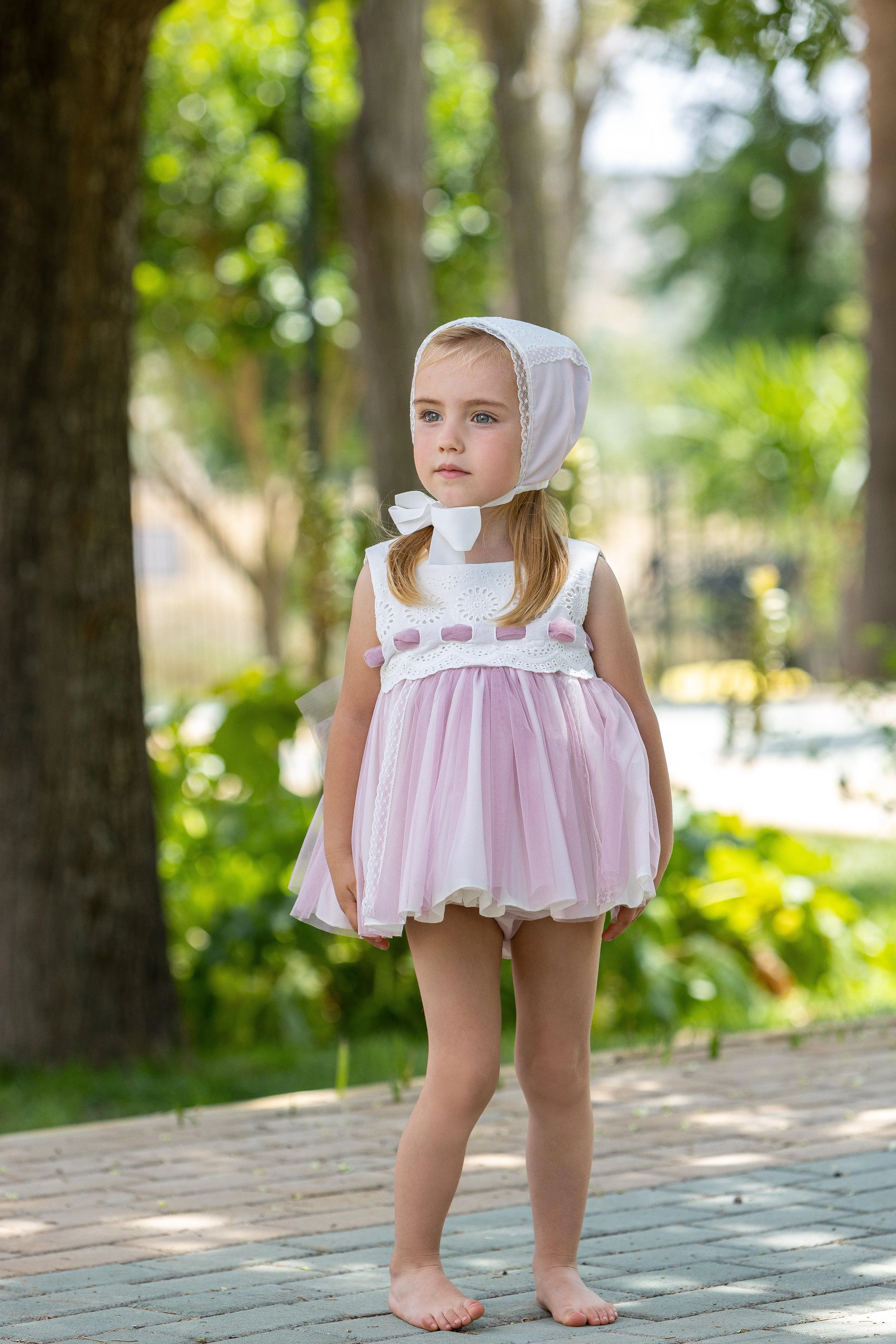 CLEARANCE SALE - Abuela Tata SS24 - Baby Girls Ivory & Dusky Pink Dress, Knickers & Bonnet 360