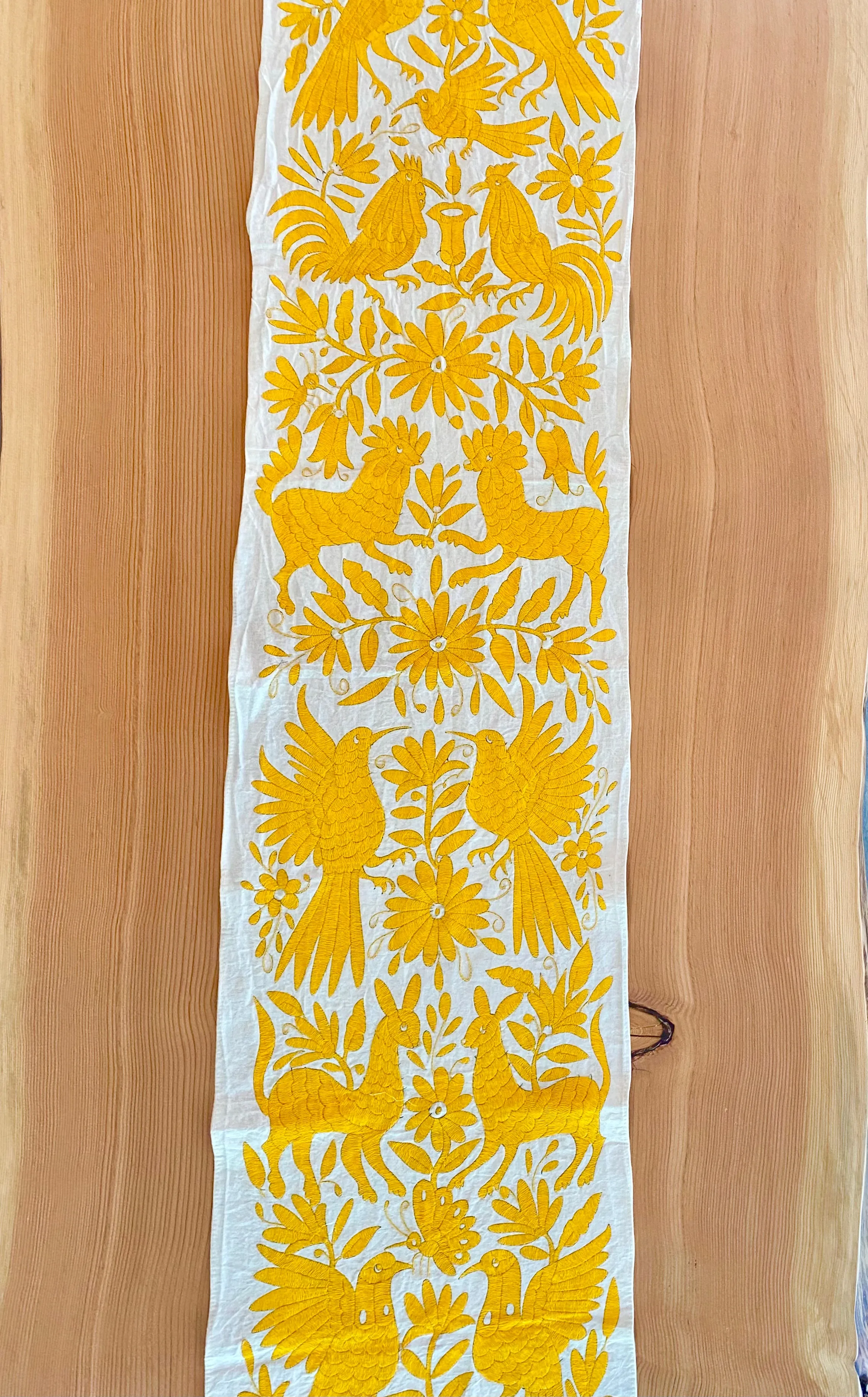 Otomí - Tenango table runner