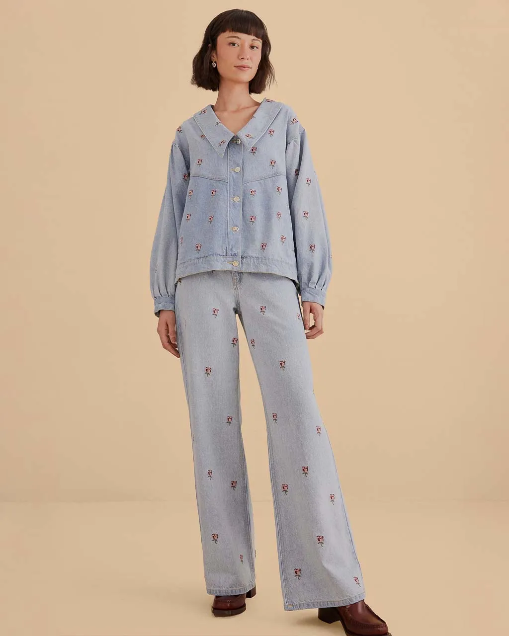 Rose Embroidery Denim Pants