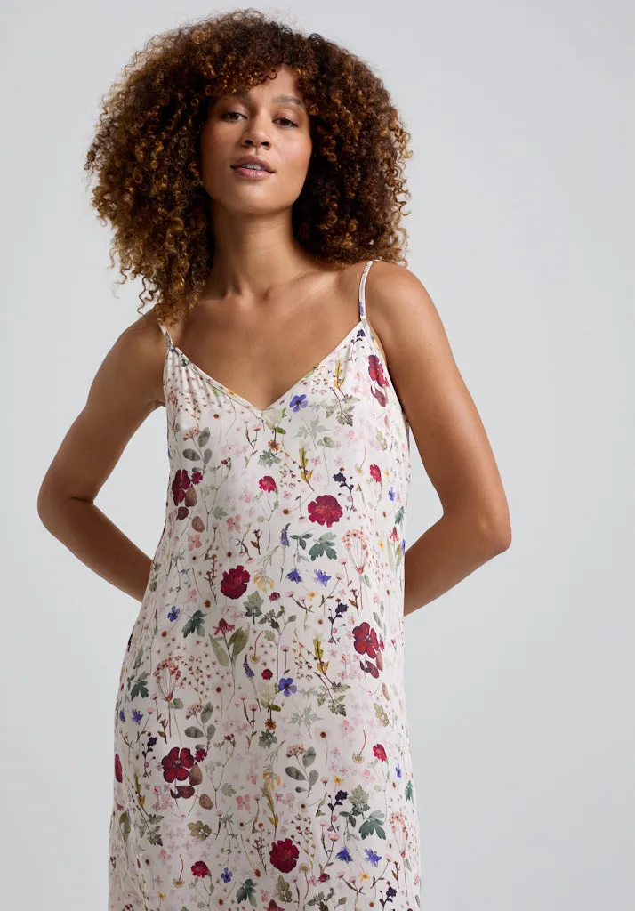 Rosie V-Neck Pressed Floral Print Nightie In Cream