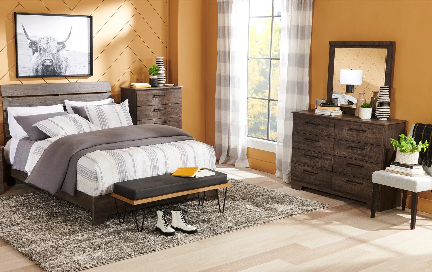 Vash 5-Piece Queen Platform Bedroom Set